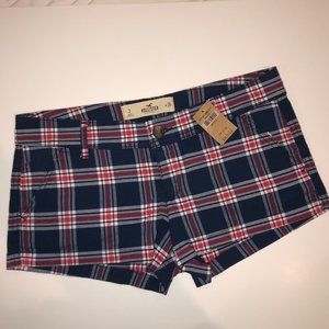 NWT Hollister Red White Navy Blue Plaid Shorts Size 3 / Waist 26"